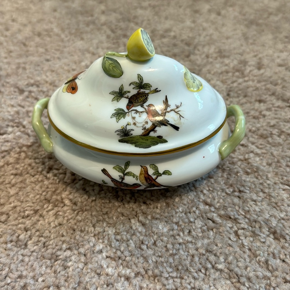 Herend Hungary mini tureen